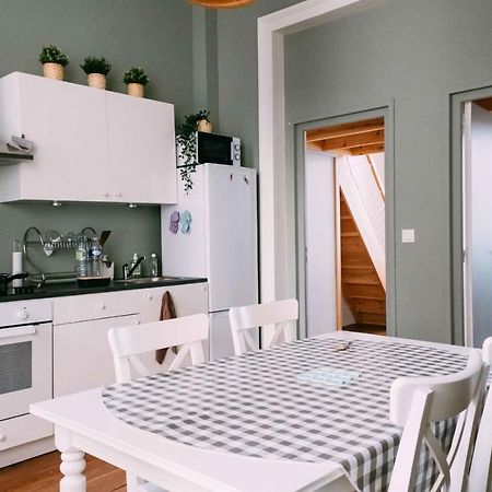Charming Apartment With Terrace In Lille Rijsel Buitenkant foto