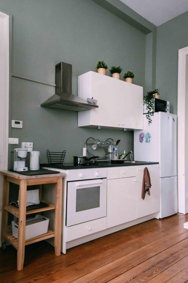 Charming Apartment With Terrace In Lille Rijsel Buitenkant foto