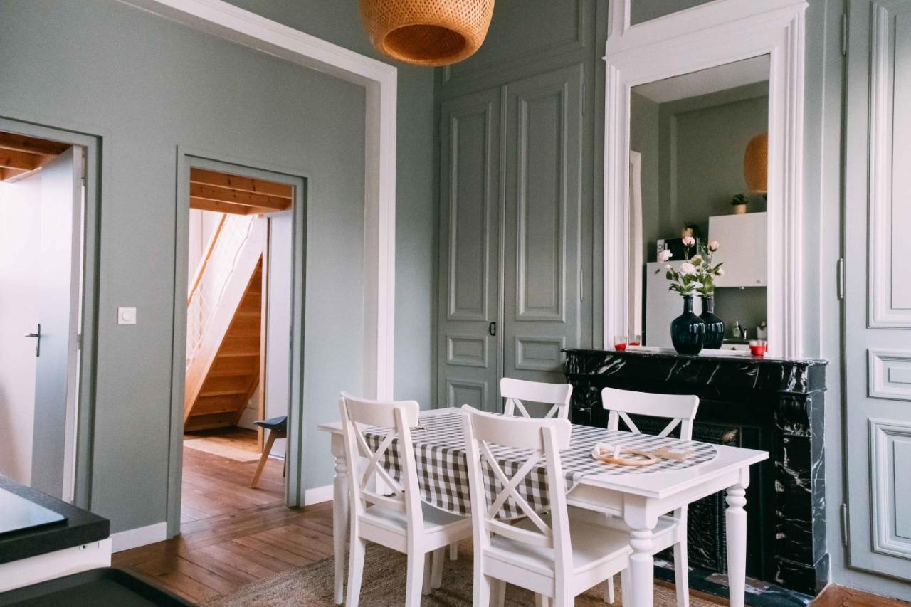 Charming Apartment With Terrace In Lille Rijsel Buitenkant foto