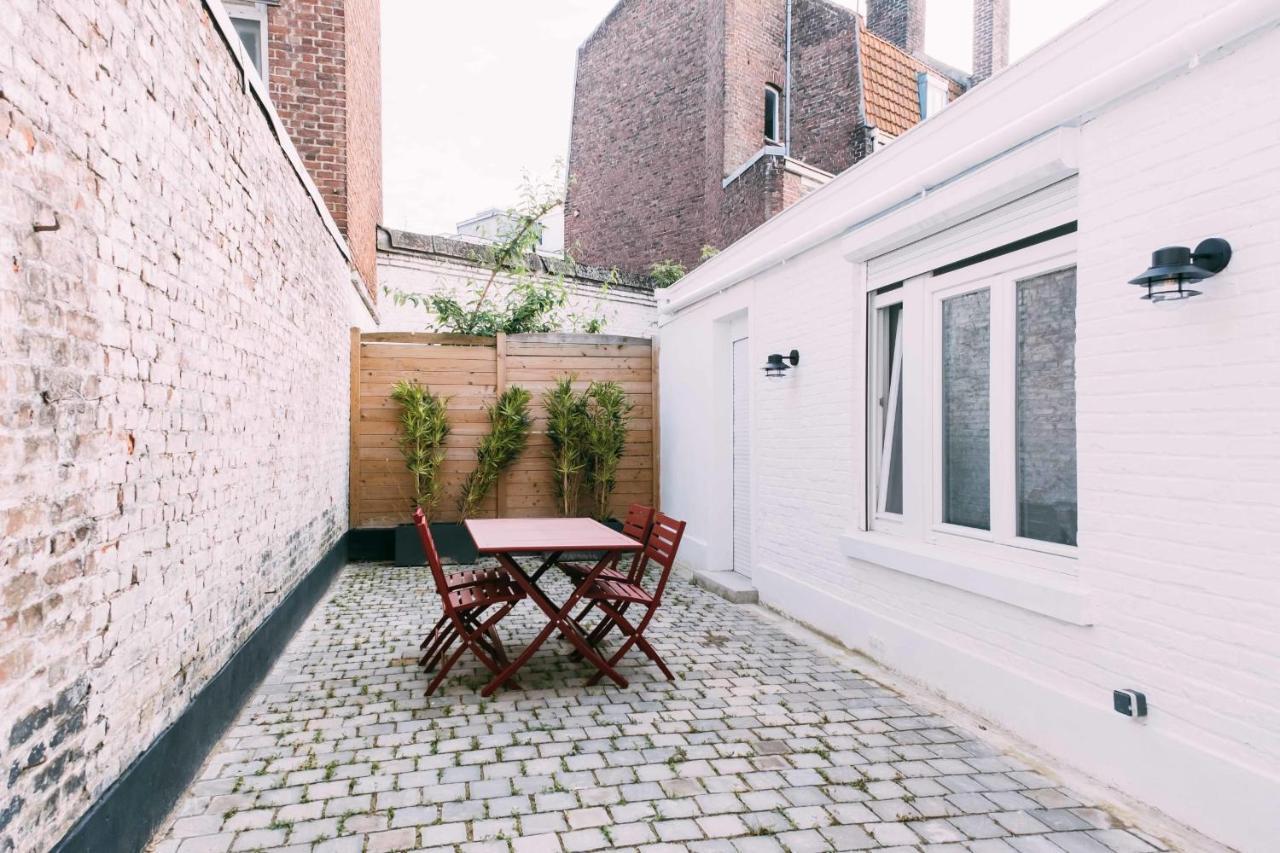 Charming Apartment With Terrace In Lille Rijsel Buitenkant foto